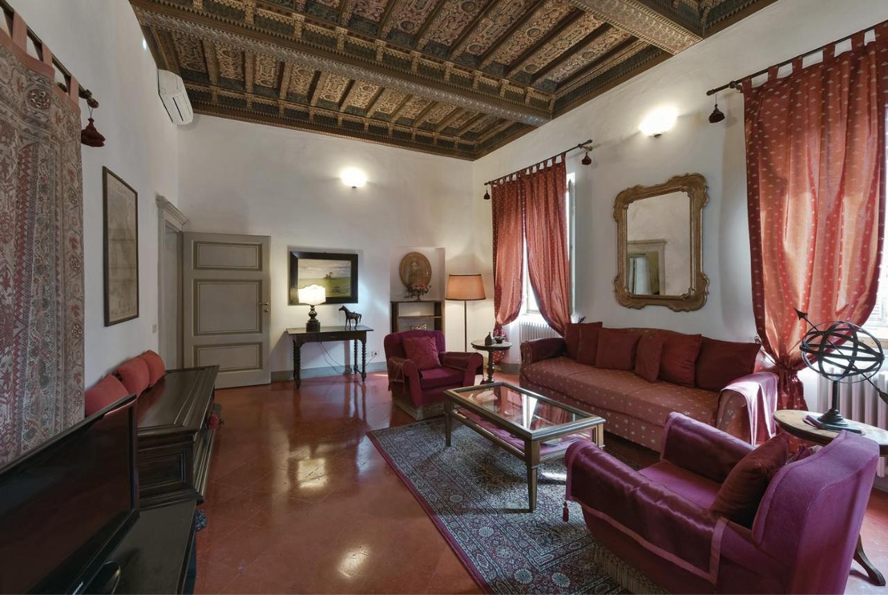 Residenze D'epoca Palazzo Coli Bizzarrini Siena