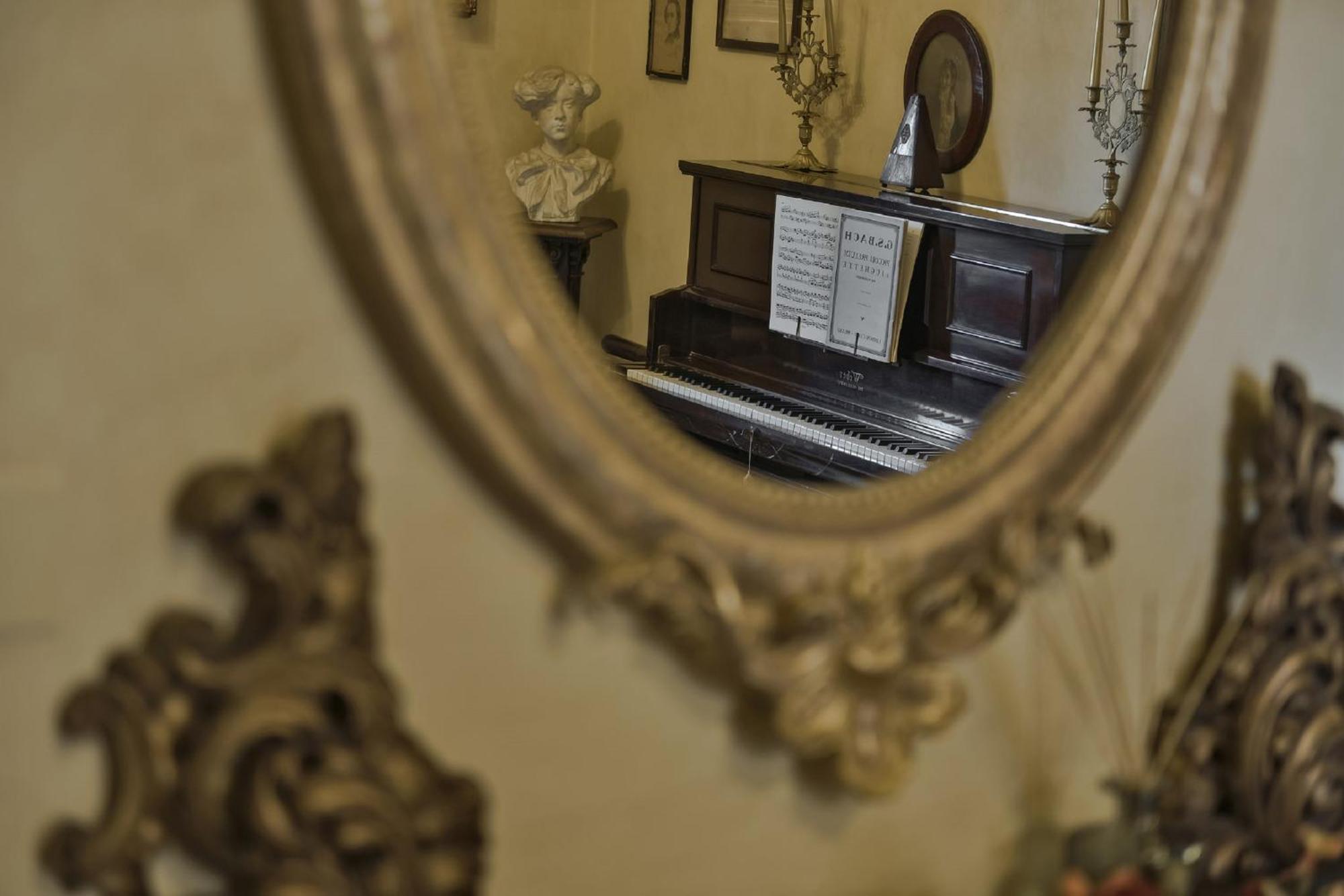 Residenze D'epoca Palazzo Coli Bizzarrini Apartment *