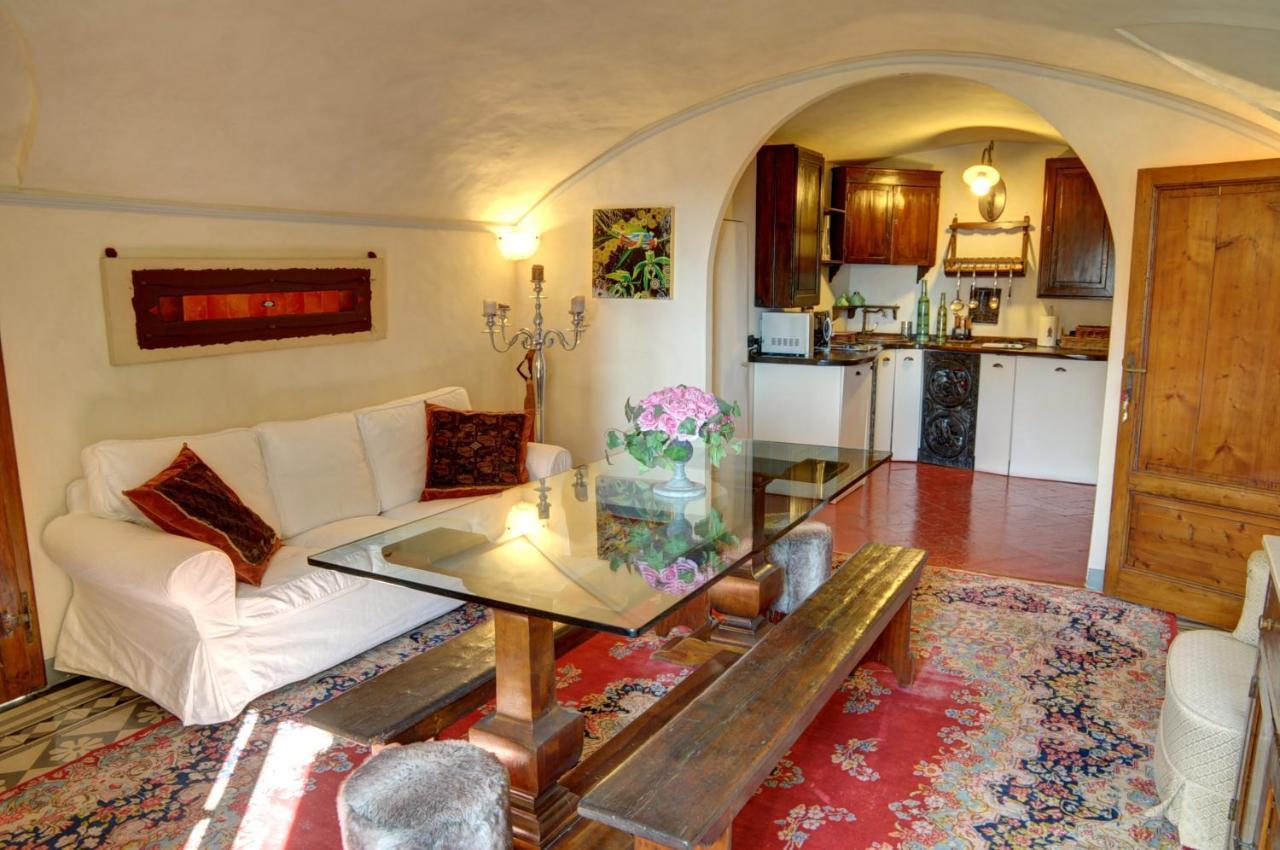 Residenze D'epoca Palazzo Coli Bizzarrini Apartment Siena